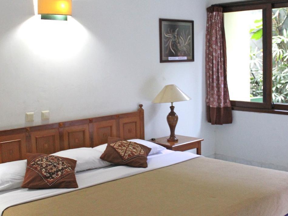 Hotel Winotosastro Garden Yogyakarta Ngoại thất bức ảnh
